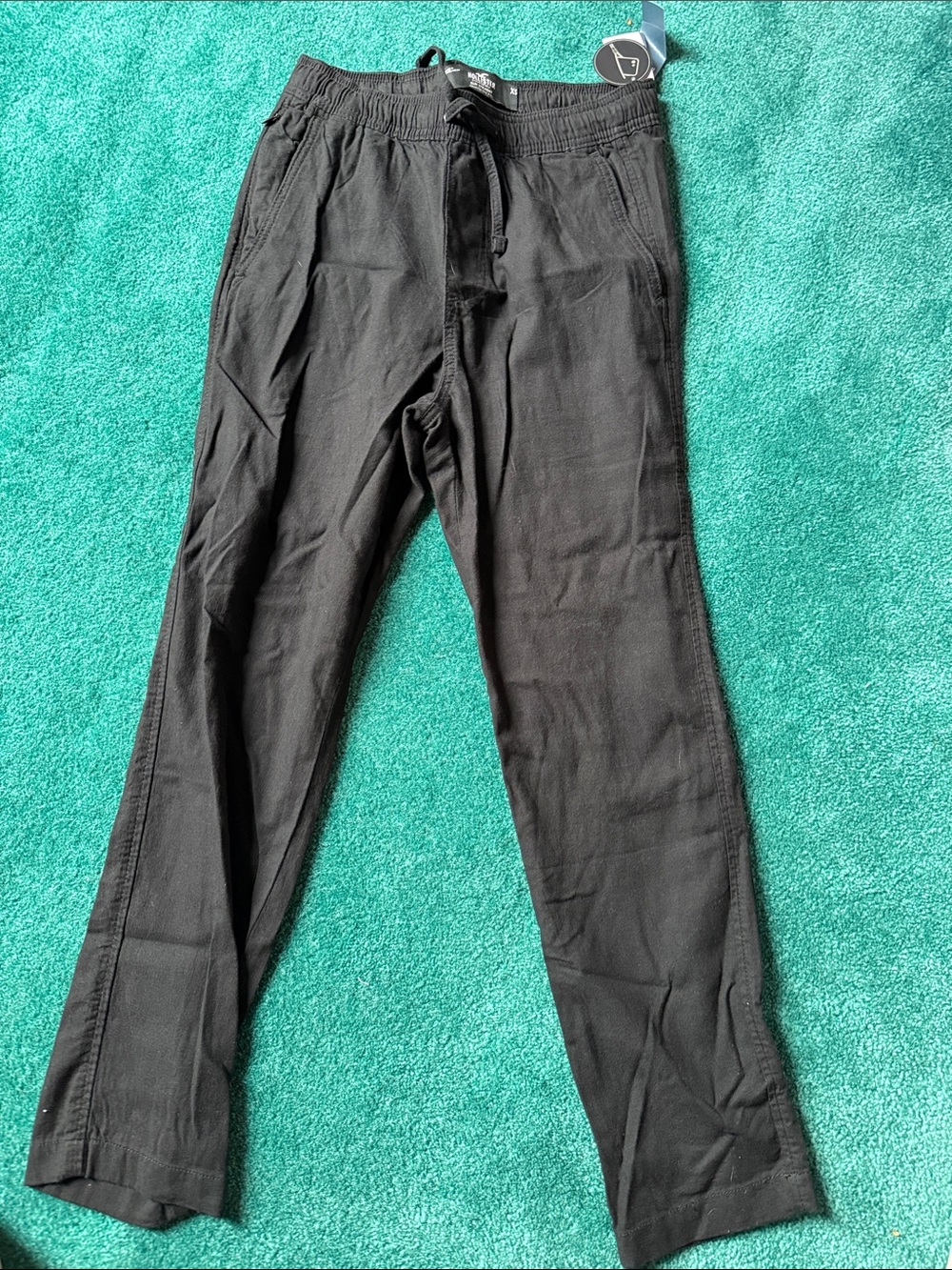 NWT Hollister Women’s slim straight black pants